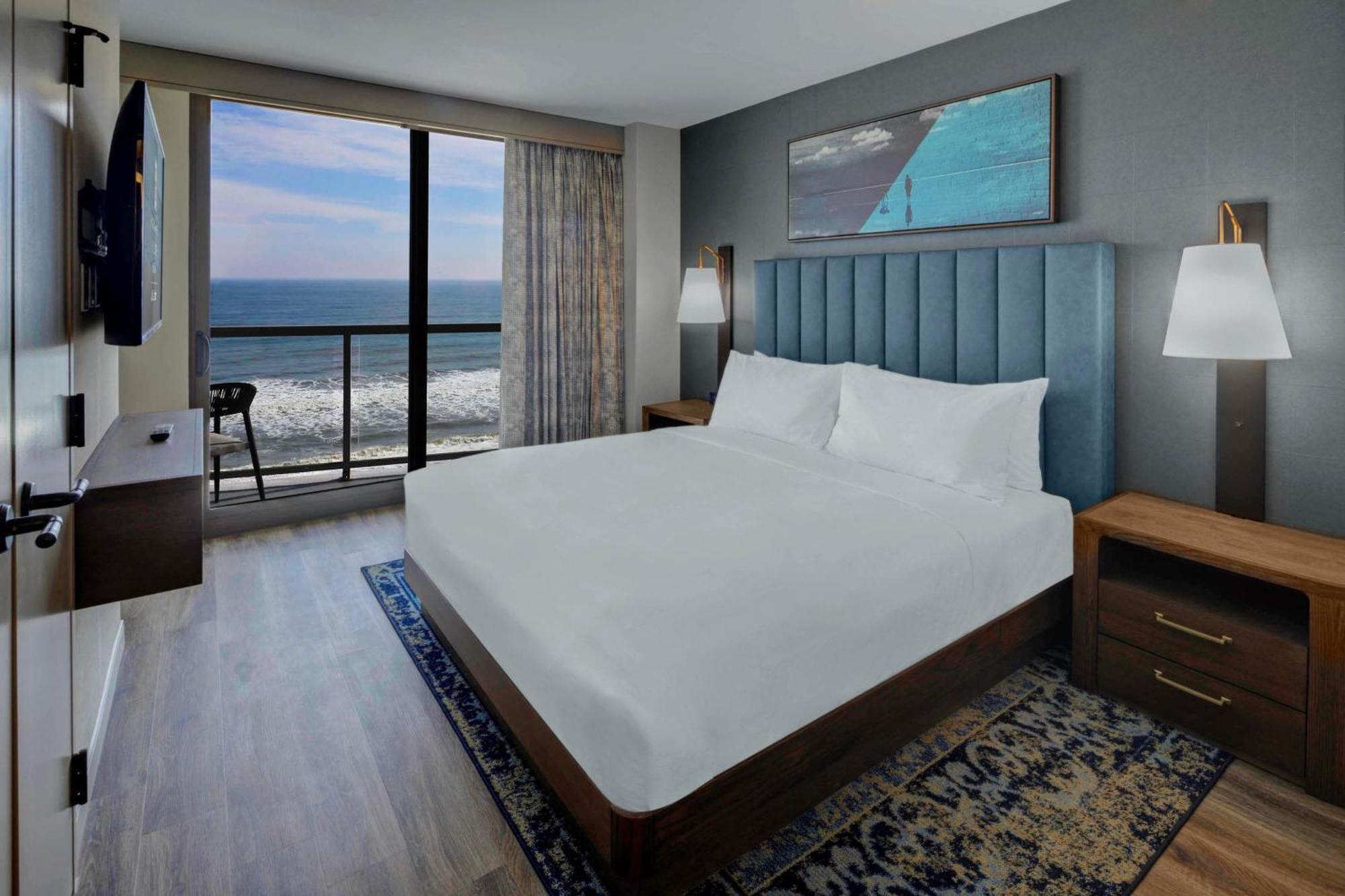 Embassy Suites By Hilton Virginia Beach Oceanfront Resort Exterior photo