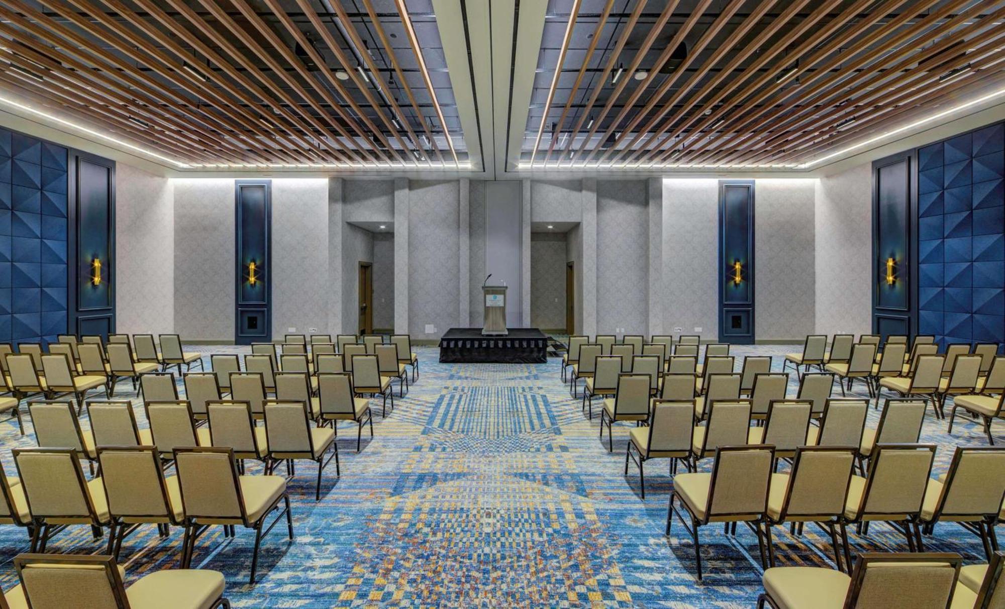 Embassy Suites By Hilton Virginia Beach Oceanfront Resort Exterior photo