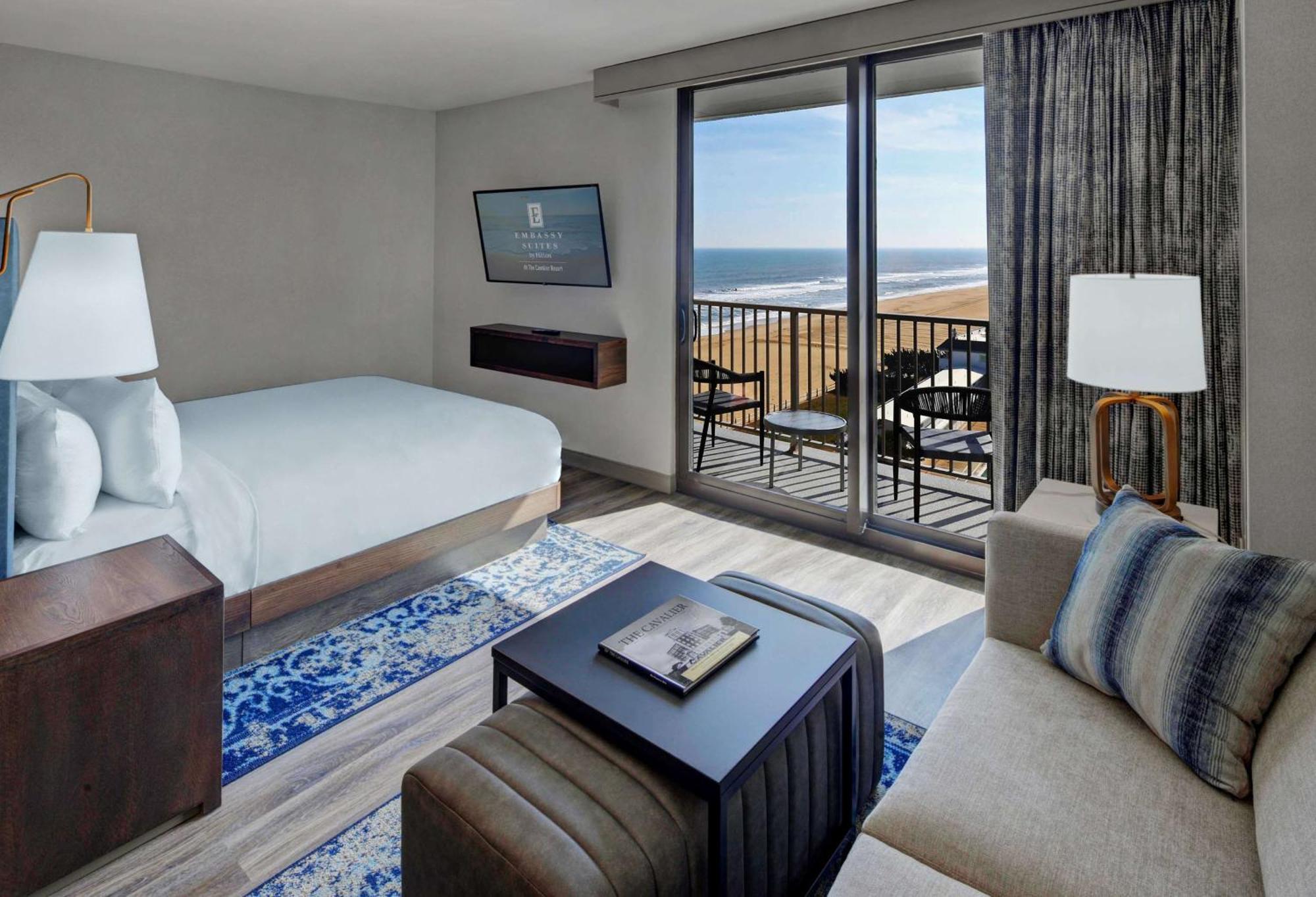 Embassy Suites By Hilton Virginia Beach Oceanfront Resort Exterior photo