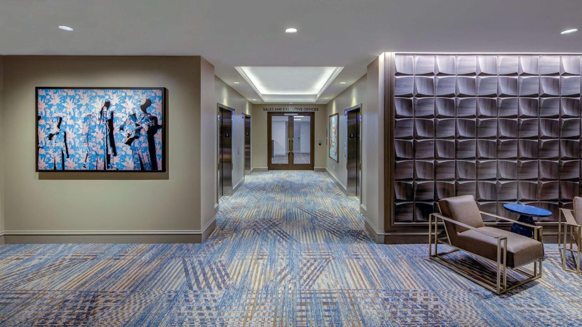 Embassy Suites By Hilton Virginia Beach Oceanfront Resort Exterior photo